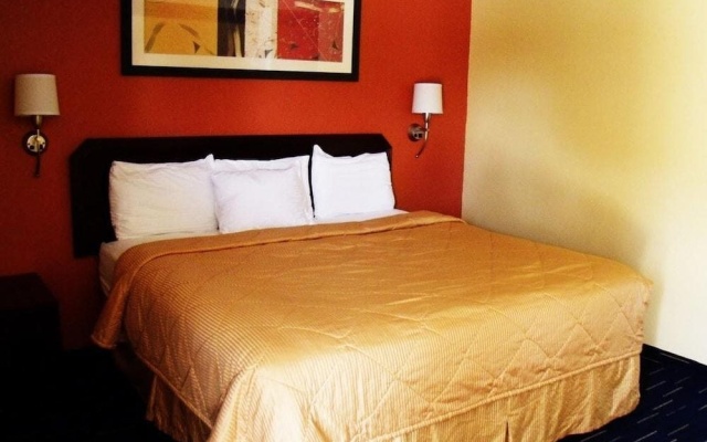 photo 2 of Country Inn Sterling