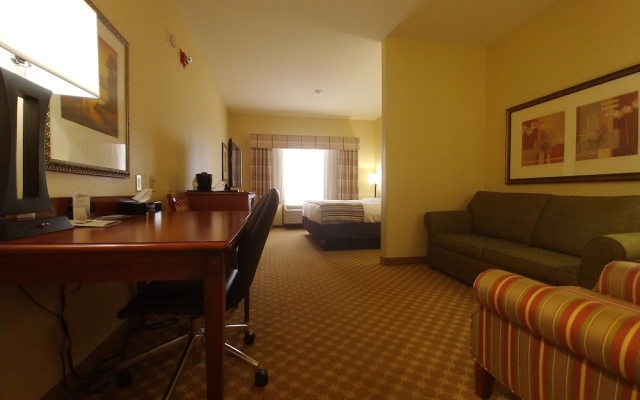 photo 5 of Country Inn & Suites By Carlson, Freeport, IL