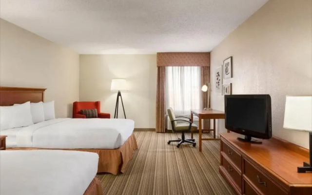 photo 2 of Country Inn & Suites by Radisson, Port Charlotte, FL