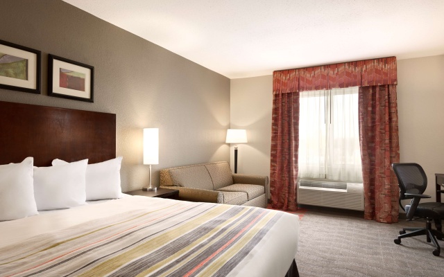 photo 3 of Country Inn & Suites by Radisson, Dearborn, MI
