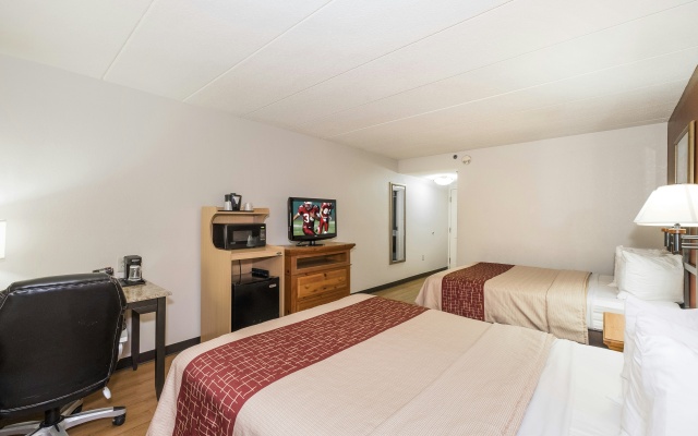 photo 4 of Red Roof Inn & Suites Stafford, VA - Quantico