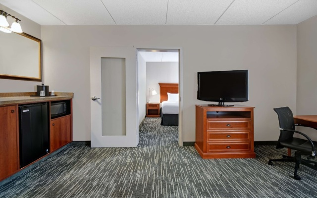photo 3 of Spark by Hilton Rochester University Area