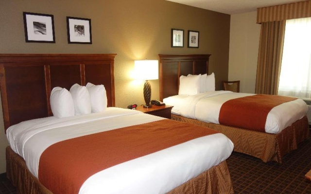 photo 2 of Country Inn & Suites Lawrenceville