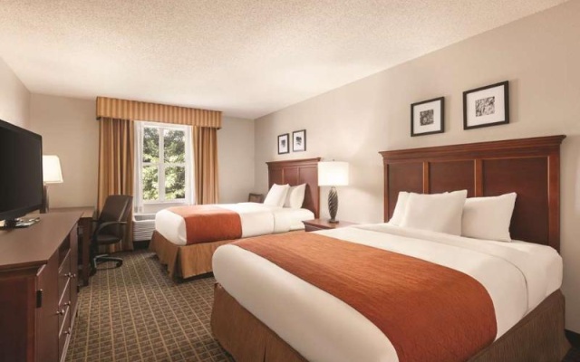 photo 5 of Country Inn & Suites Lawrenceville