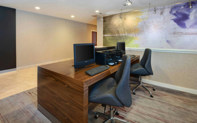 photo 2 of Courtyard by Marriott - Atlanta Executive Park/Emory