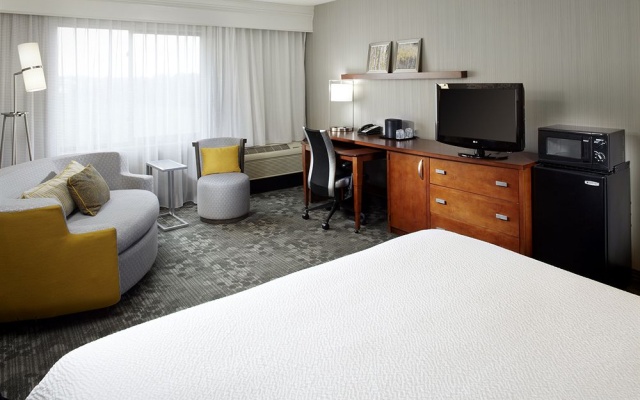 photo 5 of Courtyard by Marriott Akron Stow