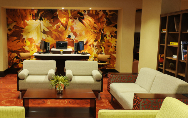 photo 2 of Fairfield Inn & Suites by Marriott Albany Airport