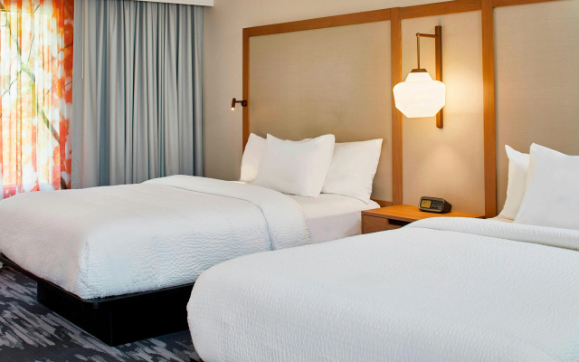 photo 3 of Fairfield Inn & Suites by Marriott Albany Airport