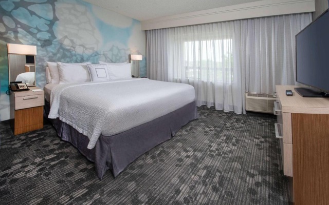 photo 2 of Comfort Inn & Suites