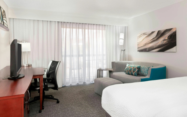 photo 3 of Courtyard by Marriott Asheville
