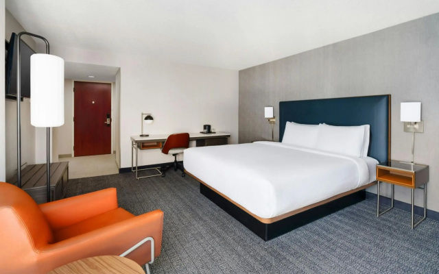 photo 3 of Courtyard by Marriott Atlanta Buckhead