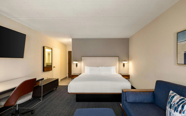 photo 3 of Courtyard by Marriott Atlanta Northlake