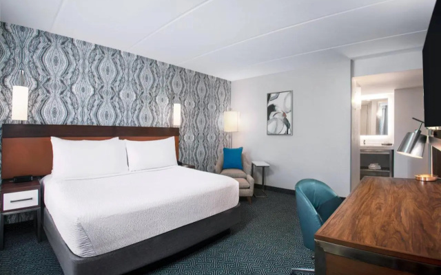 photo 3 of Courtyard by Marriott Aventura Mall