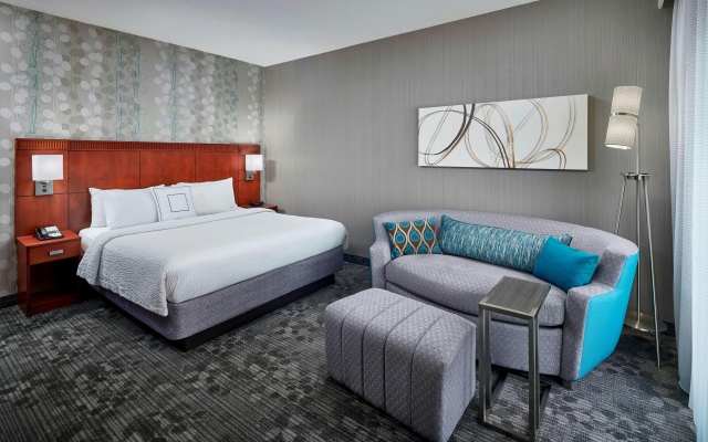 photo 2 of Courtyard by Marriott Baltimore BWI Airport