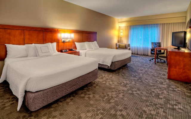 photo 3 of Courtyard by Marriott Burlington