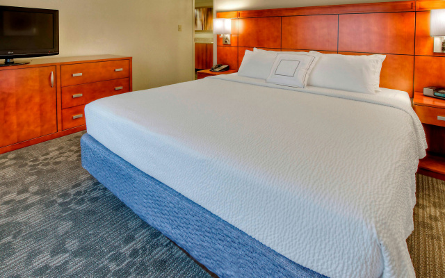 photo 4 of Courtyard by Marriott Burlington