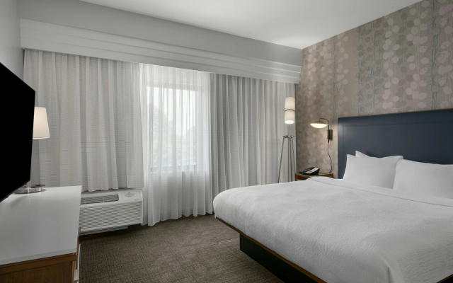 photo 5 of Courtyard by Marriott Charlotte Airport North