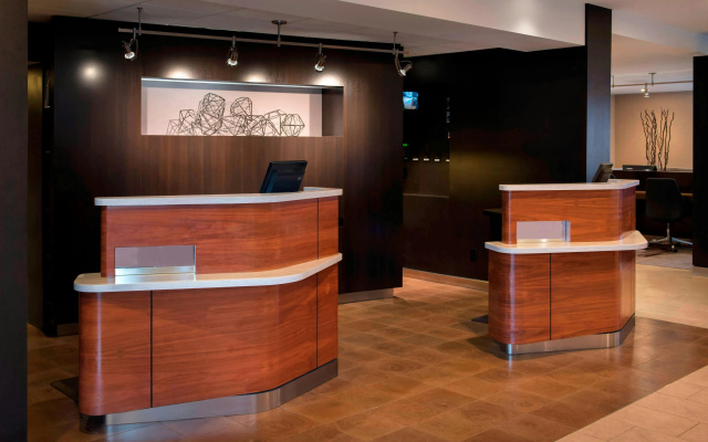 photo 2 of Courtyard by Marriott Chicago Naperville