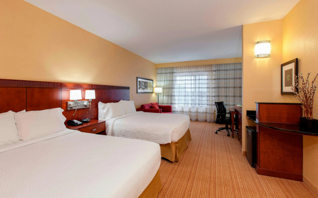 photo 5 of Courtyard by Marriott Chicago Schaumburg/Woodfield Mall