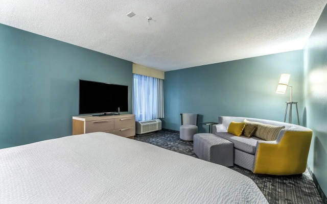 photo 4 of Courtyard by Marriott Dallas DFW Airport South/Irving
