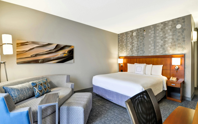 photo 3 of Courtyard by Marriott Dallas Medical/Market Center