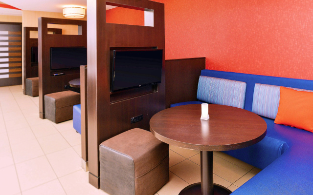 photo 3 of Courtyard by Marriott Denver Cherry Creek