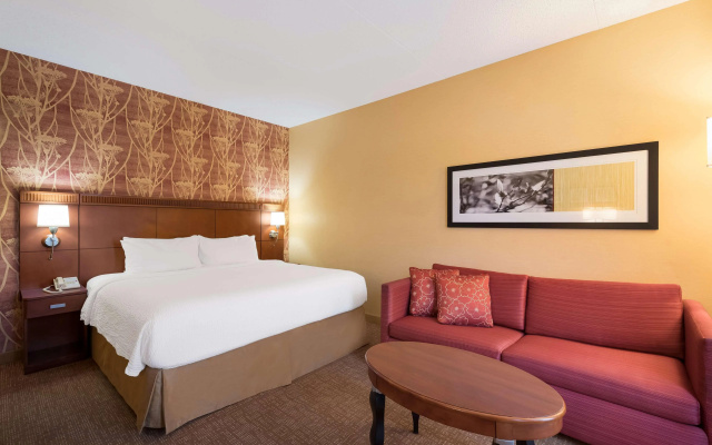 photo 4 of Sonesta Select Detroit Auburn Hills