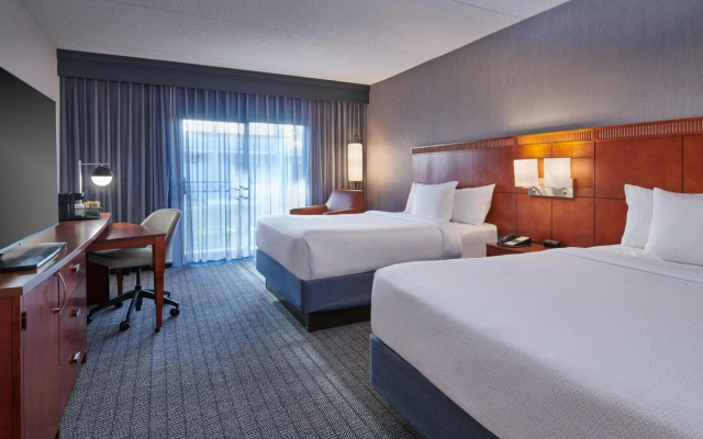 photo 5 of Courtyard by Marriott Detroit Metropolitan Airport Romulus