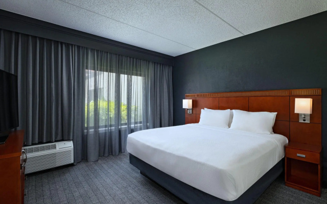 photo 4 of Courtyard by Marriott San Antonio Downtown/Market Square