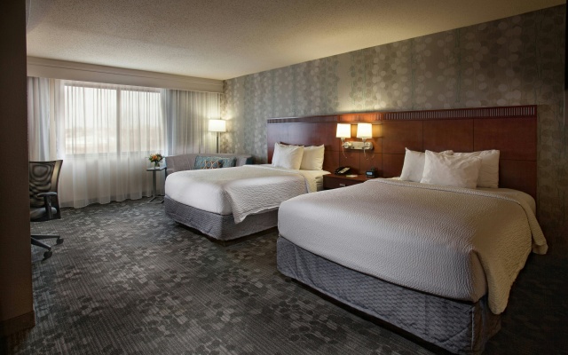 photo 3 of Courtyard by Marriott Fayetteville