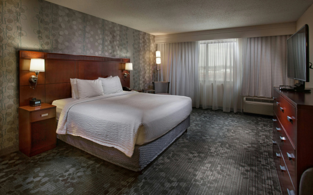 photo 5 of Courtyard by Marriott Fayetteville