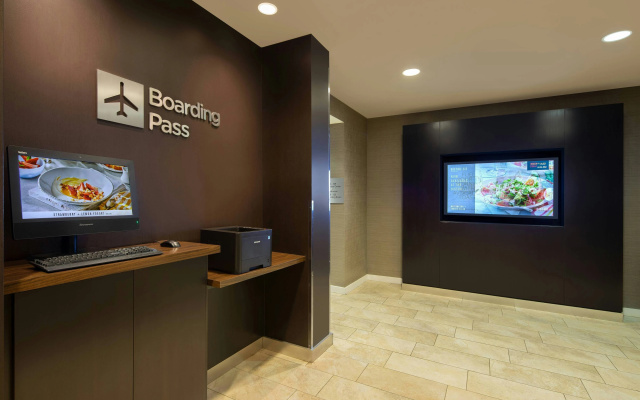 photo 5 of Courtyard by Marriott Grand Rapids Airport