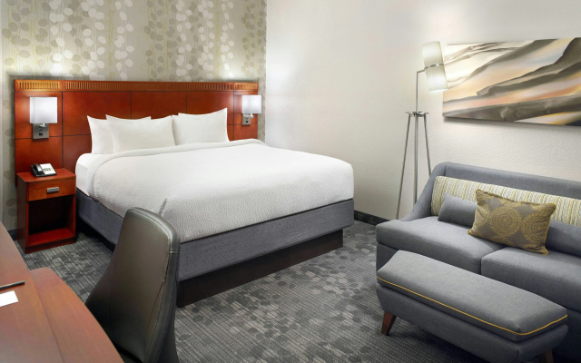 photo 4 of Courtyard by Marriott Greenville Haywood Mall