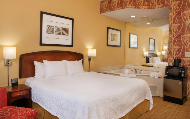 photo 5 of Courtyard by Marriott Hartford Manchester