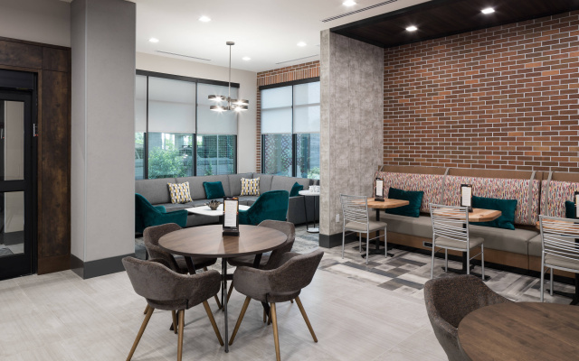 photo 3 of Courtyard by Marriott Houston Heights/I-10