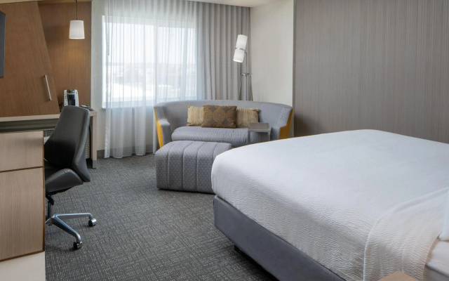 photo 4 of Courtyard by Marriott Houston Northwest/Cypress
