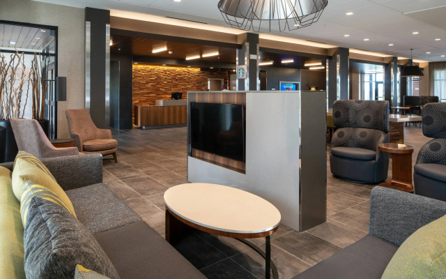 photo 2 of Courtyard By Marriott Lafayette South