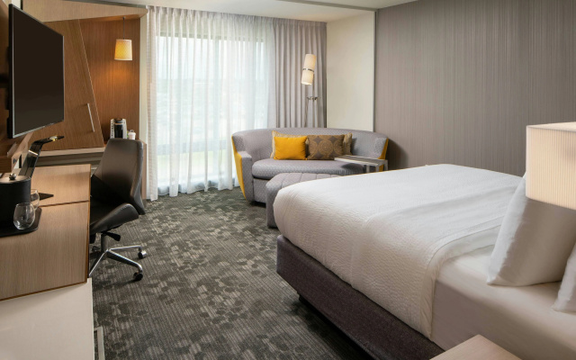 photo 4 of Courtyard By Marriott Lafayette South