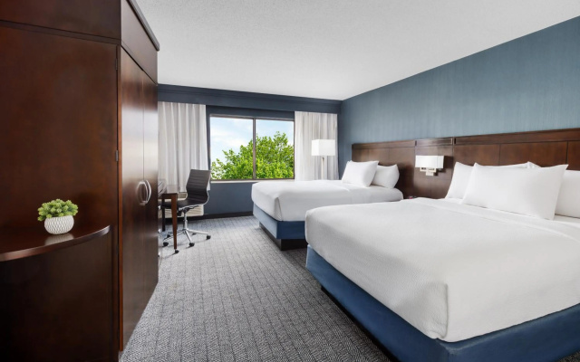 photo 4 of Courtyard by Marriott Manchester - Boston Regional Airport