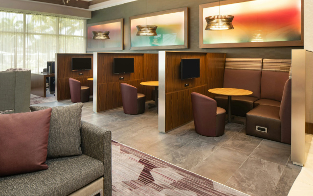 photo 5 of Courtyard by Marriott Miami Airport
