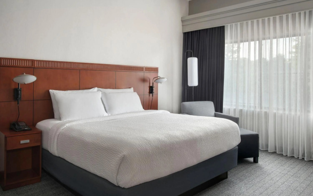 photo 4 of Courtyard by Marriott Philadelphia Plymouth Meeting