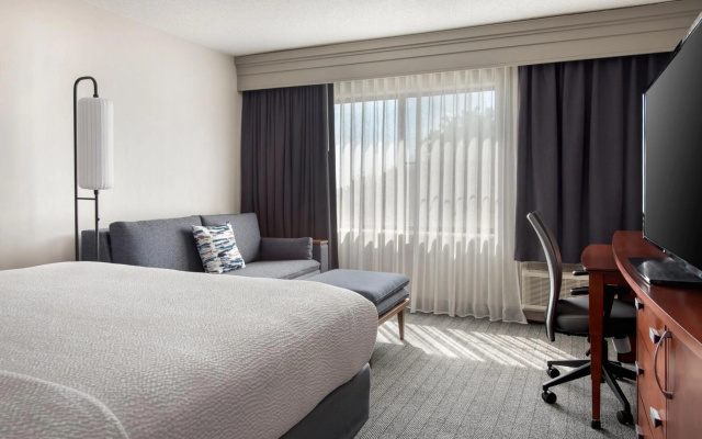 photo 5 of Courtyard by Marriott Philadelphia Plymouth Meeting
