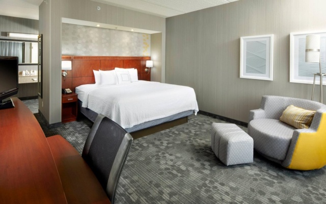 photo 3 of Courtyard by Marriott Pittsburgh Shadyside