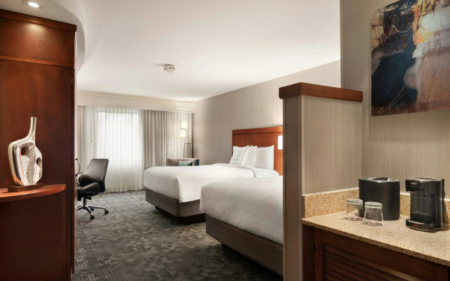 photo 4 of Courtyard by Marriott Potomac Mills Woodbridge