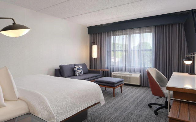 photo 4 of Courtyard by Marriott Saratoga Springs