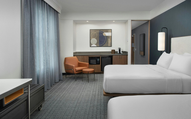 photo 3 of Courtyard by Marriott Savannah Downtown/Historic District