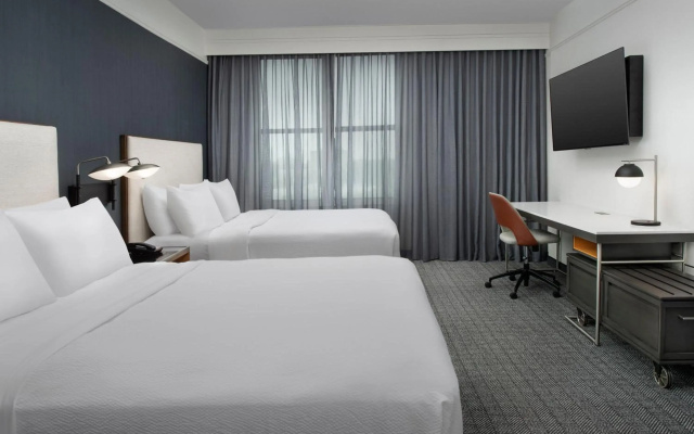 photo 5 of Courtyard by Marriott Savannah Downtown/Historic District