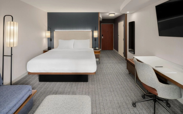 photo 5 of Courtyard by Marriott Seattle Bellevue/Downtown