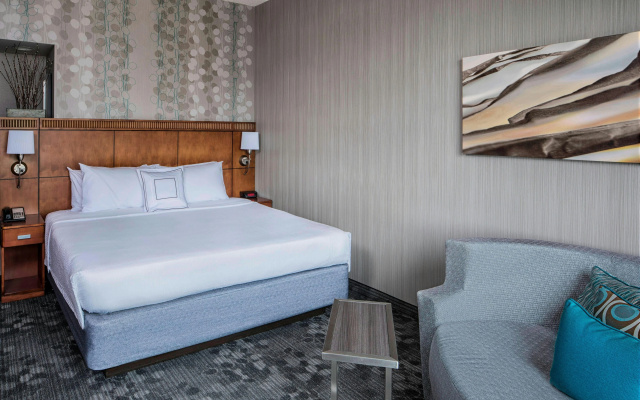 photo 3 of Courtyard by Marriott Stamford Downtown