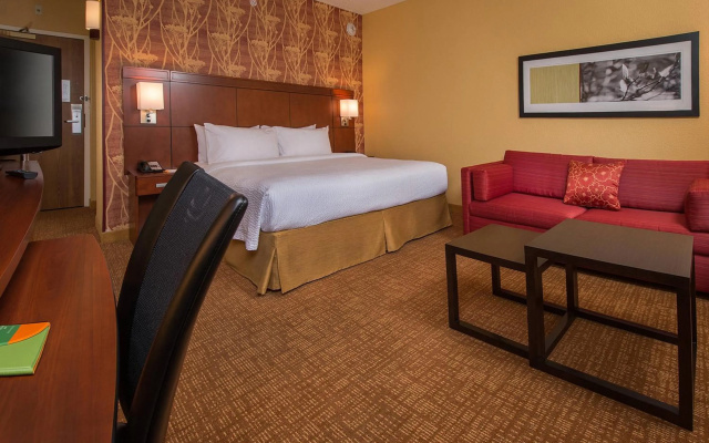 photo 3 of Courtyard by Marriott Williamsburg Busch Gardens Area